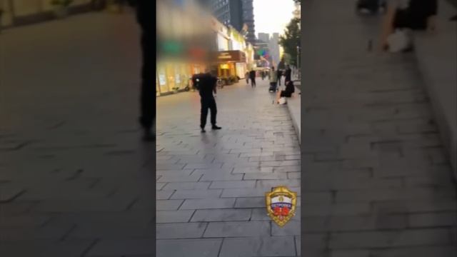 🔫На Новом Арбате произошел конфликт между двумя мужчинами🔫