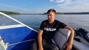 Лодка которая похожа на салют 585