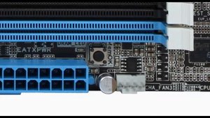 ASUS 華碩 P9X79 DELUXE (MB-P9X79D)