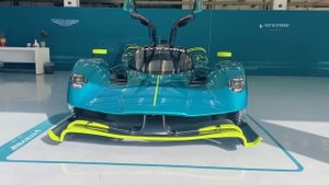 The £2.5m Aston Martin Valkyrie Review