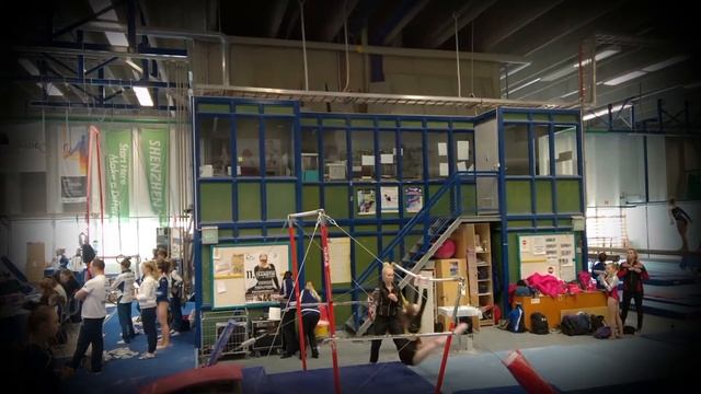 Helmi Murto - Only Human смотреть онлайн