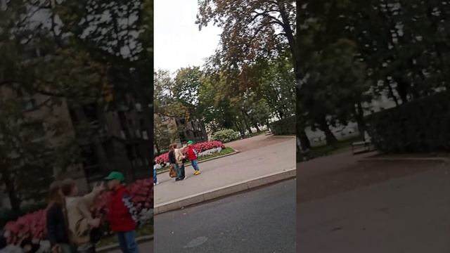типичная Школьная экскурсия с нашим классом