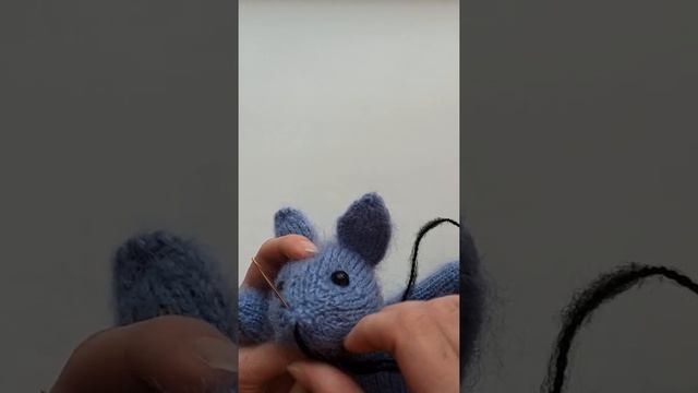 How to ambroider nose (Rabbit bunny knitting pattern). Как вышить носик смотреть онлайн