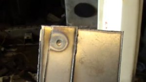 Сварка металла споттером. Споттер и сварочные клещи http://www.youtube.com/watch?v=g3ZmGHvuiWY