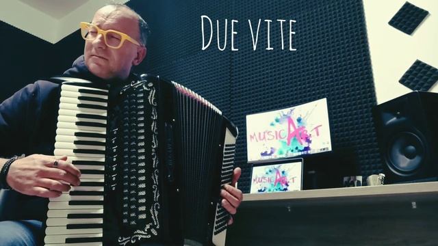 due vite M.Mengoni смотреть онлайн