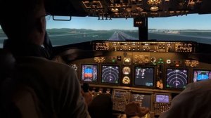 B737-800 Посадка с прямой.  Аэропорт Владивосток (Кневичи). 
Dream Aero Хабаровск.
