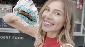 5920446-uhd_3840_2160_25fps