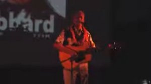 Senator Mike Gabbard sings to Hawaii audience