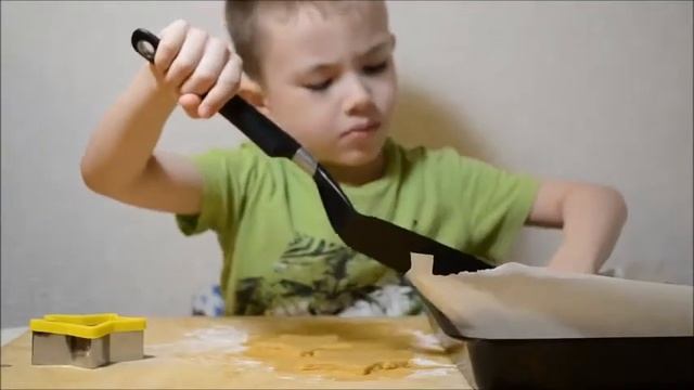 ДАННИ, ДЖОН И ПЕЧЕНЬКА / DANNY, JOHN and COOKIE смотреть онлайн