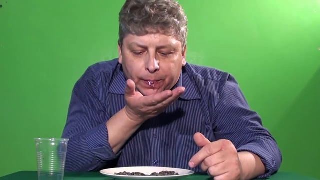 Как правильно грызть семечки подсолнуха