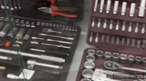 Набор комбинированных инструментов