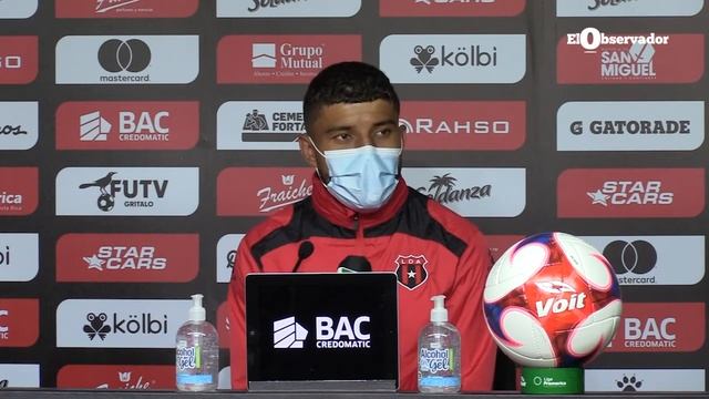 Johan Venegas, anotador de los goles del triunfo de la Liga смотреть онлайн