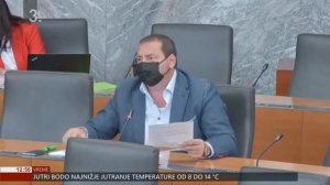 Nabava vojaške opreme, virusi v Ajdovščini, nabava helikopterjev in kaj je res s 3 pomolom v Kopru?