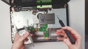 Asus X541U SSD upgrade, partial disassembly