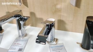 Смеситель для раковины Hansgrohe Vivenis 75010000, с донным клапаном, хром глянцевый