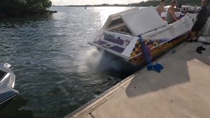 Из водителя бокс трака в капитаны США. Сломался катер. Будни в Майами: Автосервис, Мувинг, Скейтпарк