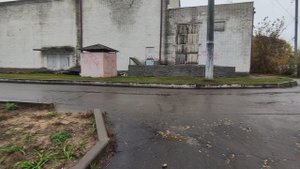 Любохна Апрель снаружи