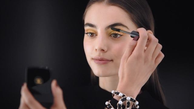 Мейкап Макияж Косметика Бьюти Грим
Шанель Chanel Makeup 2019 Collection
Лайк Подписка И Потдержать!