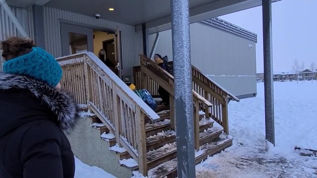 겨울왕국 캐나다 등교길 Walking to school after a HUGE snowfall [국제커플][AMWF][ENG]