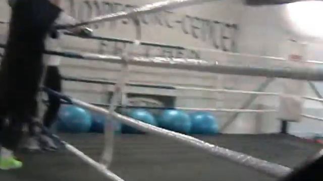 Bernd Trompeter Sparring mit Profi Boxer Konni Konrad смотреть онлайн