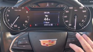 Cadillac XT5 How to reset the oil life / maintenance reminder