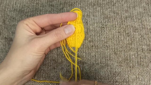 Как сшить два изделия, актуально для плечевых изделий, игрушек спицами смотреть онлайн