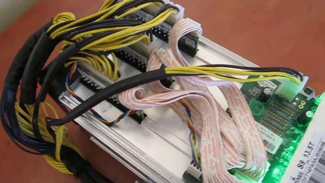 Асик майнер Asic Bitmain Antminer S9 13.5 TH/s SHA-256 + БП