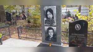 Памятники из стекла: новое веяние или давно забытое старое?