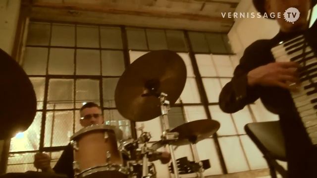 Performance: Mr. Klopp at Studio10 смотреть онлайн