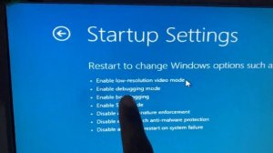 Input signal out of range | change setting to 1680x1050-60Hz | window 8.1 problem