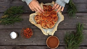 5703353-uhd_4096_2160_30fps