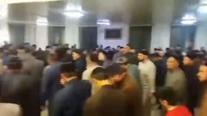 ДОККХУ ХИЛЛА ДОЛУ ЗУЬКАР ХЬАЖИЙН МЮРИЙДИЙН МАЬЖДИГЧОХЬА, МЮРИДЫ КУНТА-ХАДЖИ КИШИЕВА В МЕЧЕТИ АЛЛАХА
