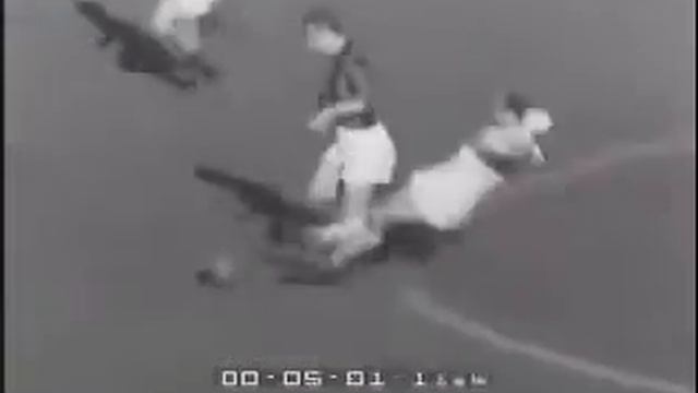 legenda Hajduka Bernard Vukas u dresu Bologne смотреть онлайн