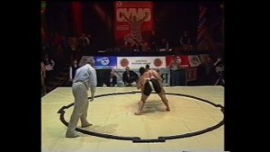 Как зажигались звёзды российского сумо. Аяс Монгуш - Давид Цолагов