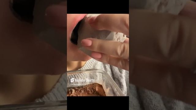 ASMR crunch of wet chalk in paste_Белый шоколад💦в пастах😋 #asmr #crunchysounds #asmrsounds #chalk