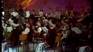 Dimash Nurgisa Tlendiev and Otyrar Sazi orchestra / Димаш Нургиса Тлендиев и оркестр Отырар Сазы
