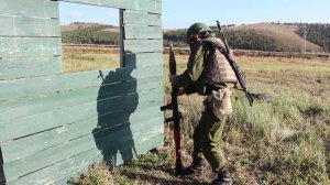 Учебные стрельбы из РПГ на полигоне в Улан-Удэ