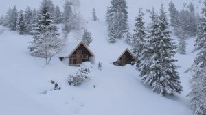 4K Snowy Huts - Heavy Snowfall on Log Cabins - Snowing Sounds - Relaxing Winter