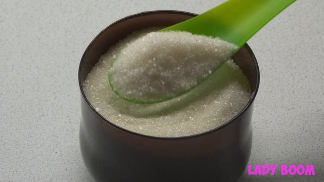 ПРОСТО добавь 2 ложки в ШАМПУНЬ волосы станут БЕШЕНО РОСТИ Уход за волосами смотреть онлайн