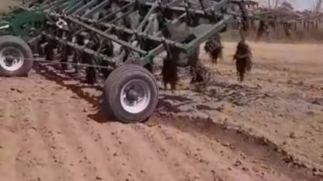 Культиватор сплошной и предпосевной обработки Горизонт-12 смотреть онлайн