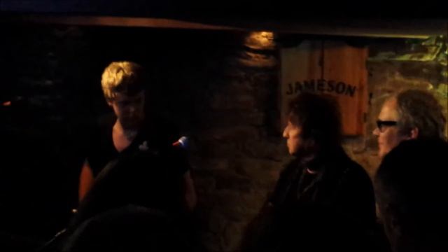 Jake Johnson with Richie Sambora & Hugh McDonald sittin' in смотреть онлайн