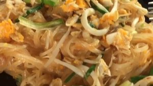 4102915-sd_568_320_30fps