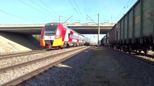 Сдвоенный электропоезд ЭС1П-???/029 не перегоне Доскино - Игумново