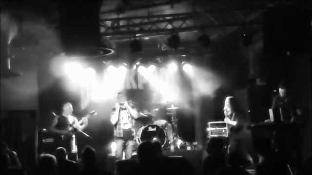 Bullet Band feat. Janne Hurme-Maniac(Flashdance cover) смотреть онлайн