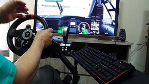 Thrustmaster RGT Force Feedback CLUTCH Racing Wheel - Teste