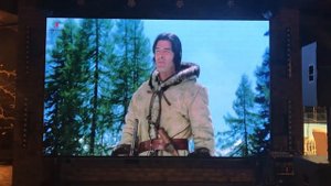 Светодиодный LED экран для помещения. Размер видеополя 3520х2240 мм. Шаг пикселя 2,5 мм.