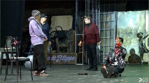 (Рыбинск-40) МАГИЯ ТЕАТРА: КАК СОЗДАЮТ ЭСКИЗ СПЕКТАКЛЯ ?