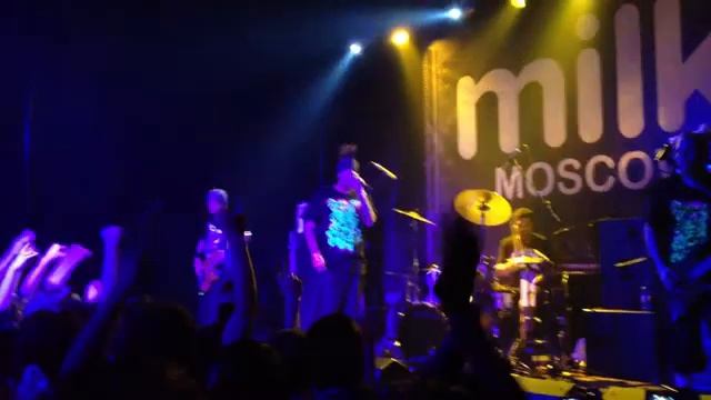 (hed) p.e. - Bartender (Live in Milk 03.04.2012) смотреть онлайн