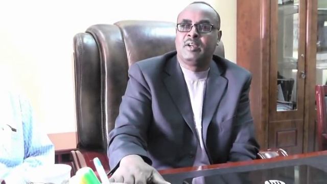 Berbera warka Yassin Jama Ali Ee Shaqaalaha Dekada Berbera Oo Bilaabay In aay Qaataan xaqoodii смотреть онлайн