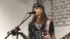 Сергей Маврин с сольной инструментальной программой Loner